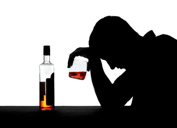 Alkohol okidač za depresiju - Biznis i Finansije